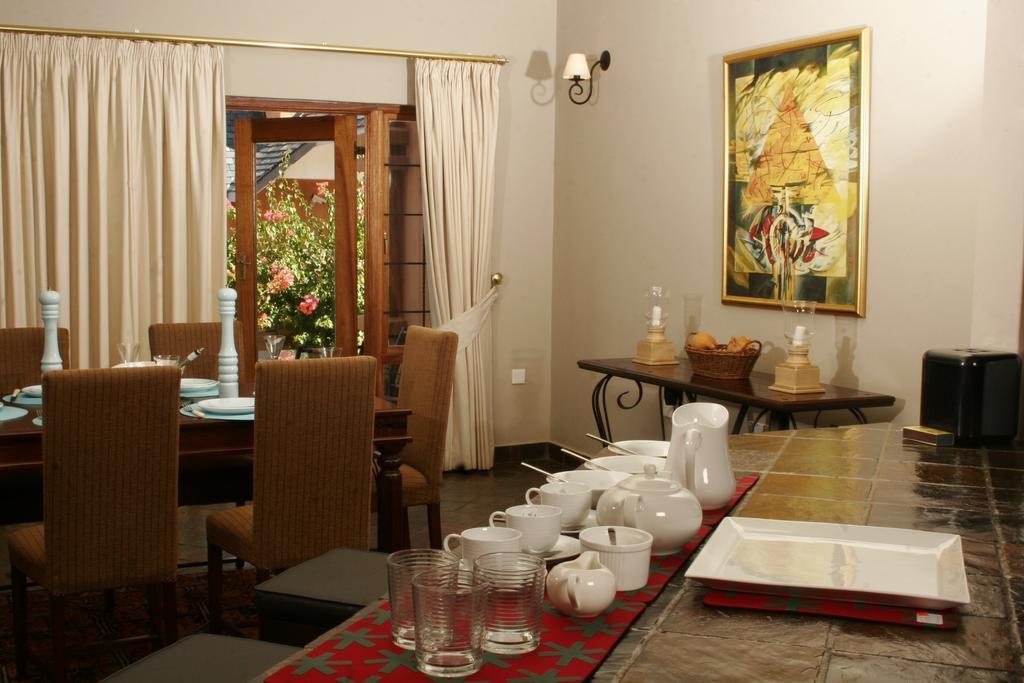 גאבורון Phakalane Golf Estate Hotel Resort מראה חיצוני תמונה